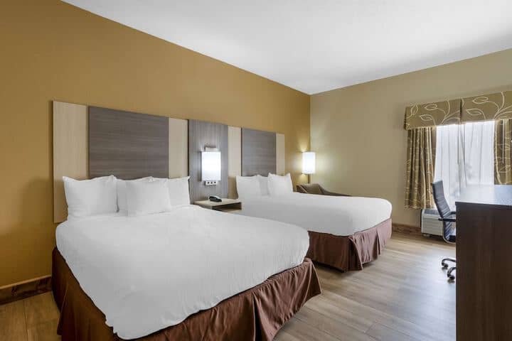 Room 16 of 31